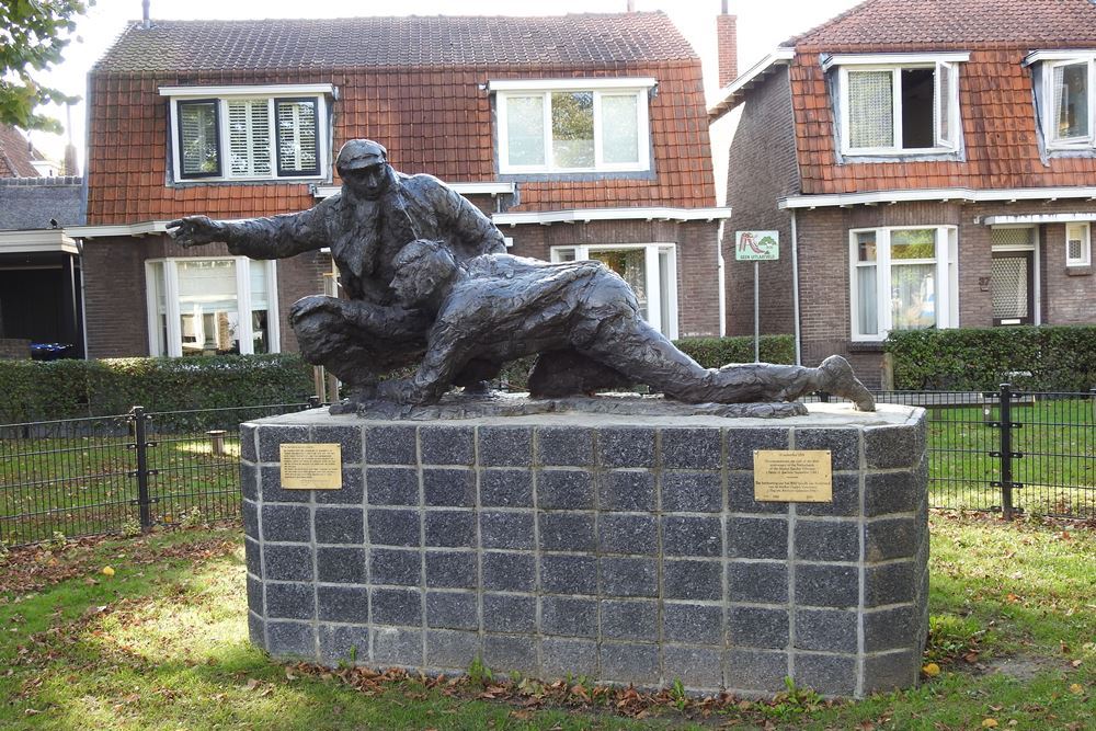 Crossline Monument Sliedrecht