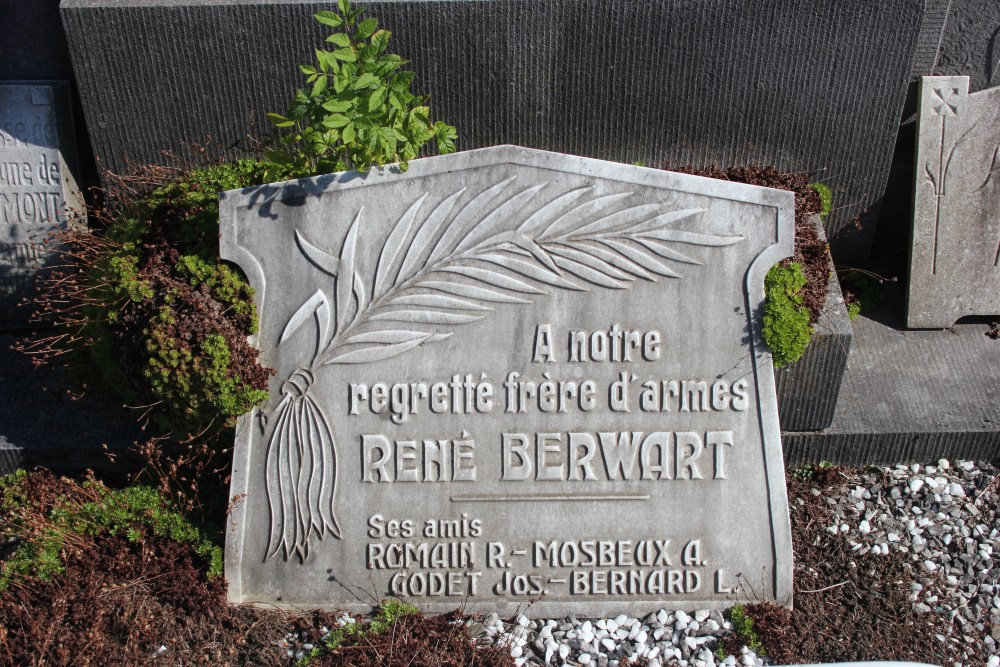 Belgische Oorlogsgraven Werbomont #4
