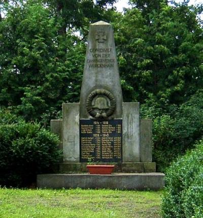War Memorial Würdenhain #1