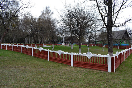 Mass Grave Soviet Soldiers čarčova 1944 #1