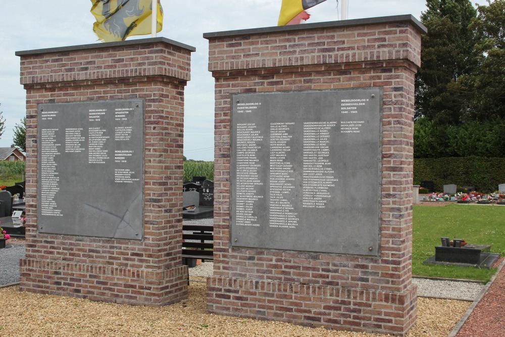 Oorlogsmonument Begraafplaats Dentergem #1