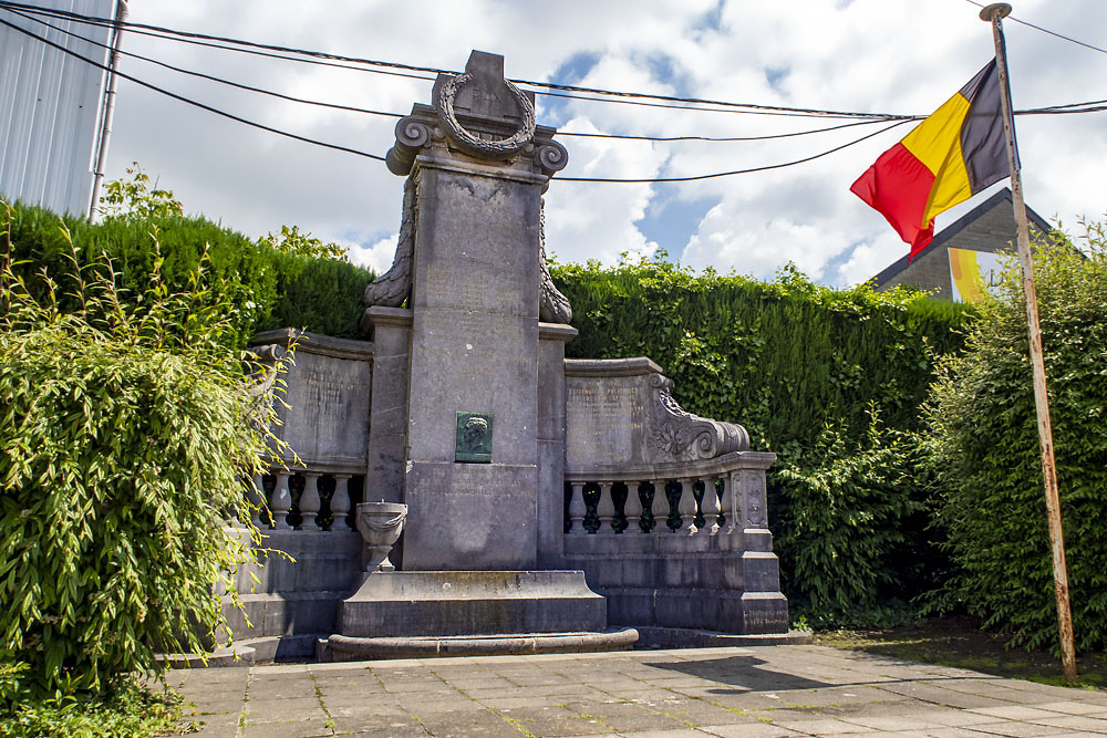 Oorlogsmonument Battice #1