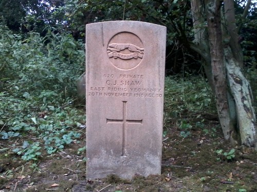 Commonwealth War Grave Sancton Roman Catholic Cemetery