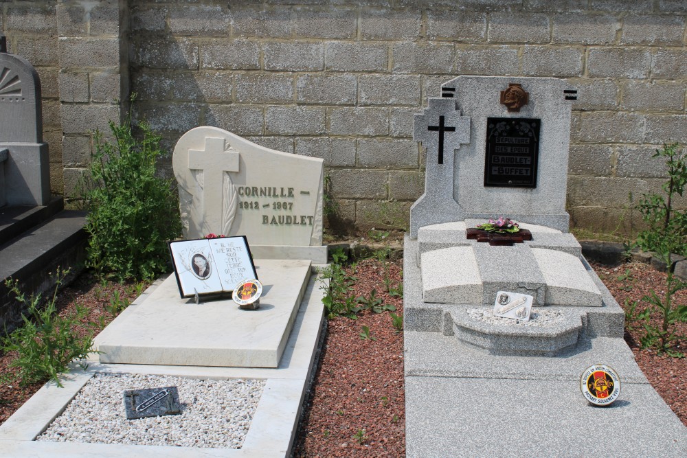 Belgian Graves Veterans Noville #1