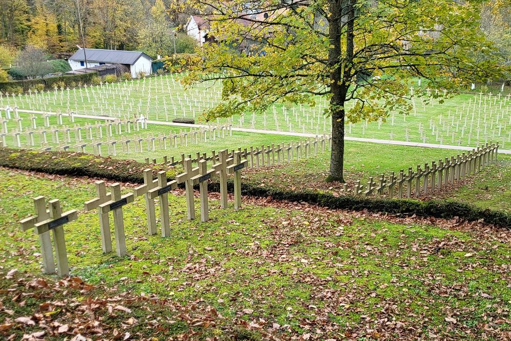 French War Cemetery La Haraze #4