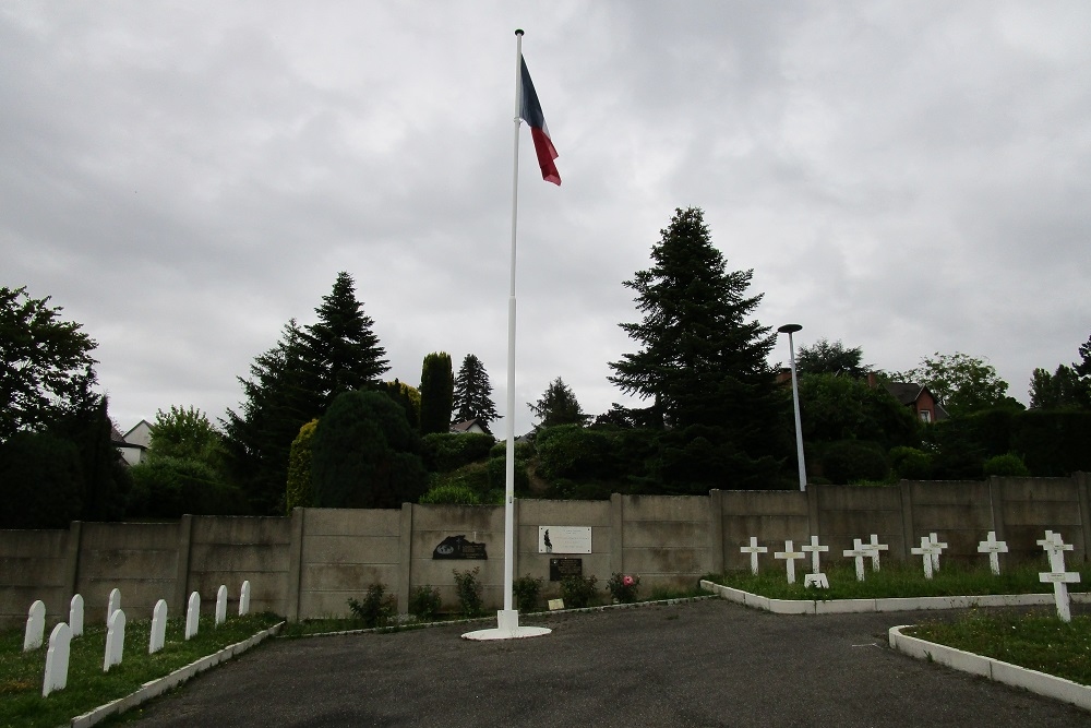 War Cemetery les Vallons #1