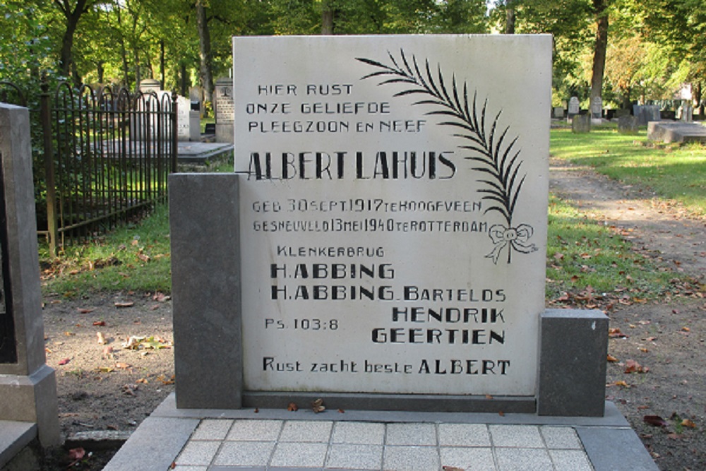 Dutch War Graves Protestant Churchyard Dalen #3