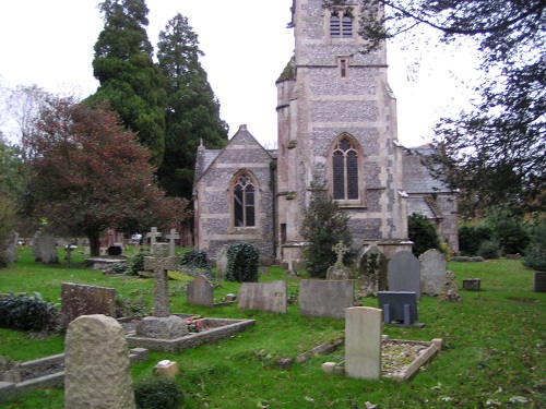 Oorlogsgraven van het Gemenebest All Saints Churchyard