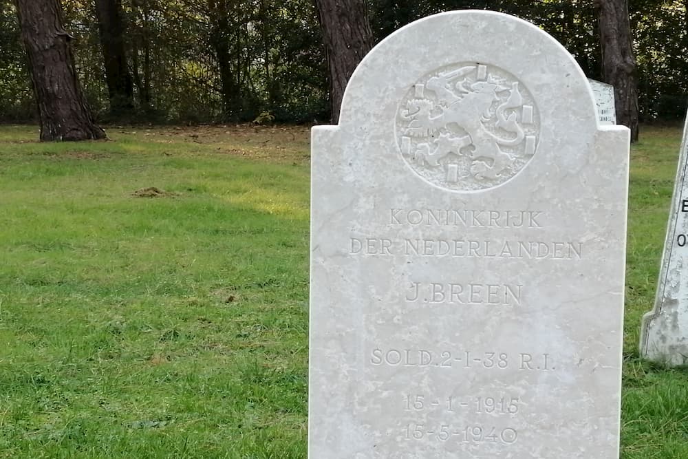 Dutch War Graves General Cemetery Ouddorp #2