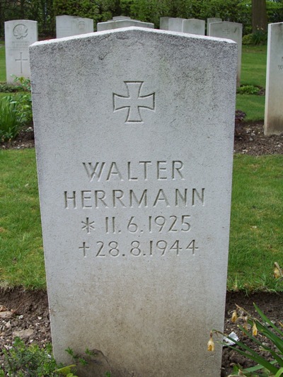 German War Graves Basingstoke #2