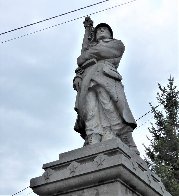 War Memorial Villers-sur-Lesse #4