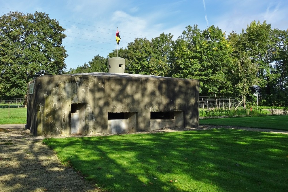 Bunker BN11 Grensstelling Lanaken #1