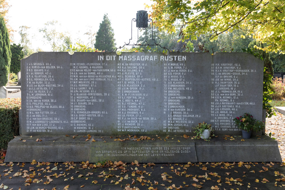 Dutch War Graves Breskens #1