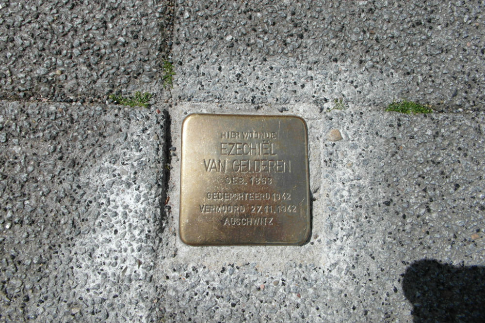 Stolperstein Burgwal 45 #1