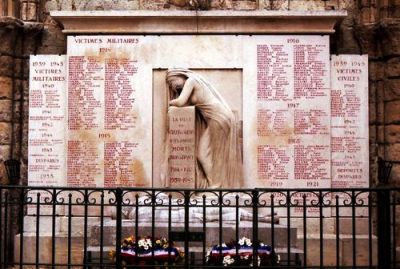 War Memorial Crpy-en-Valois #1