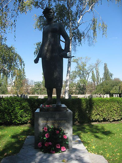 Monument Jozka Jaburková #1