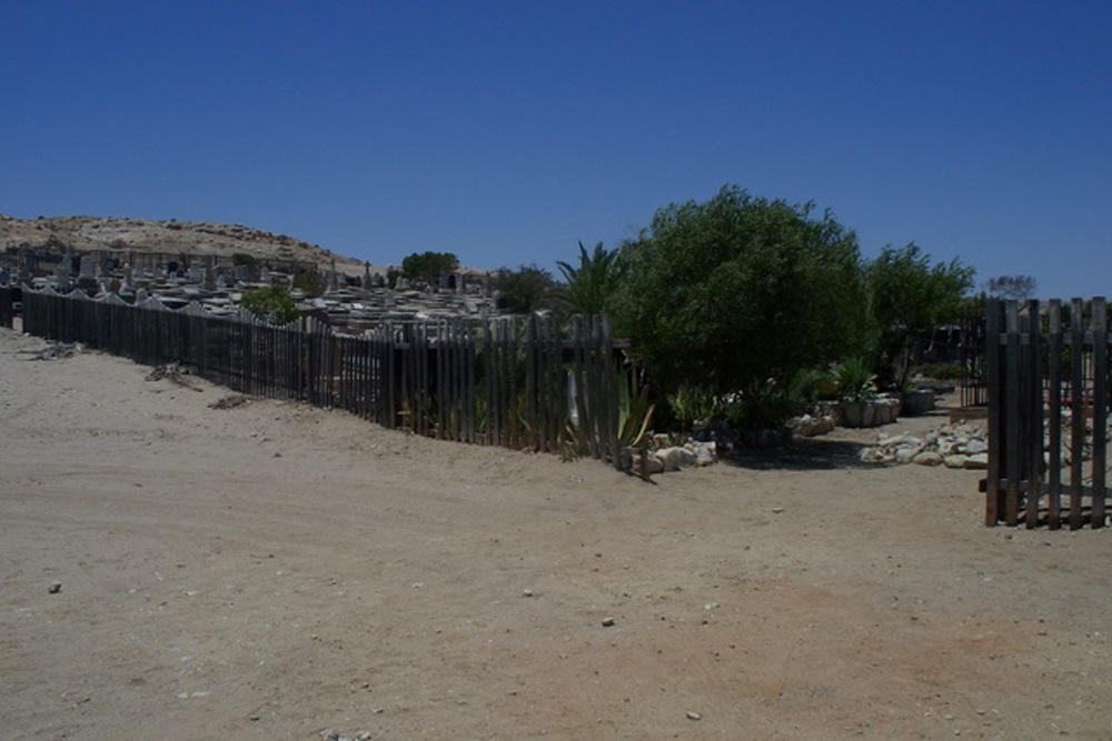 Commonwealth War Graves Luderitz Municipal Cemetery