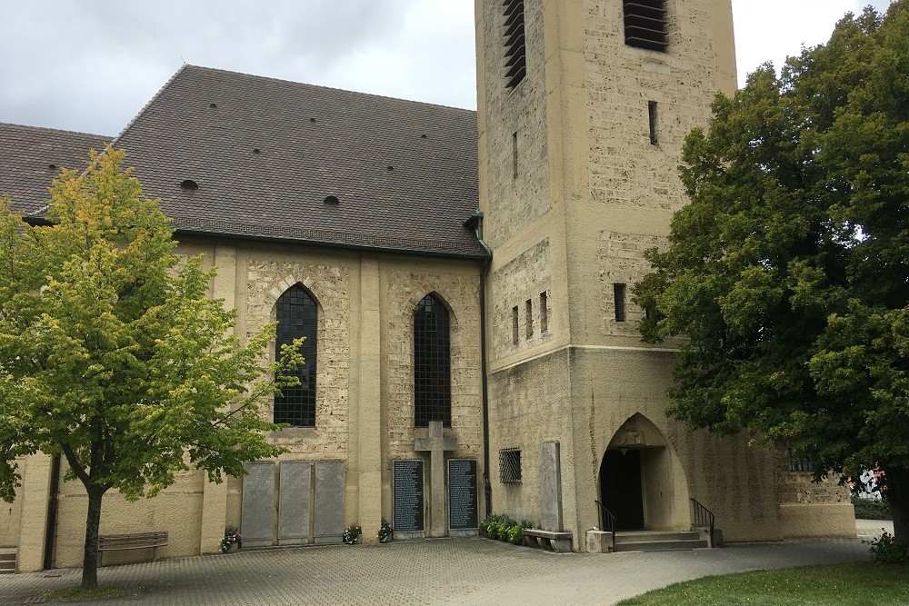 Oorlogsmonument Voor De Gevallenen In WO 1 En WO 2 Bitz