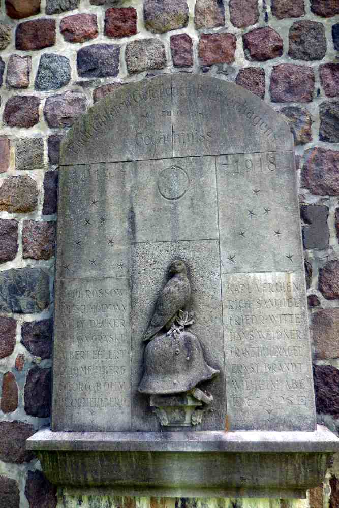 War Memorial Blumenhagen #2