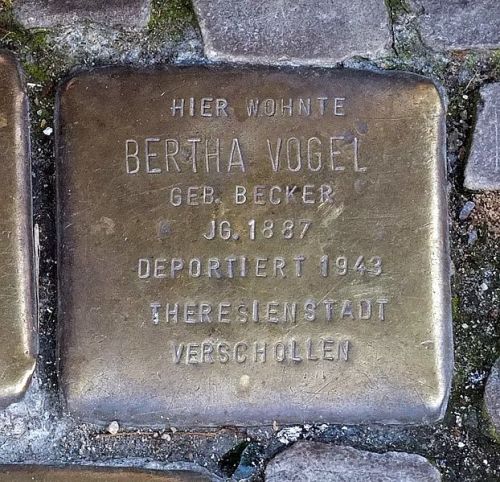 Stolpersteine Oranienburger Straße 90 #3