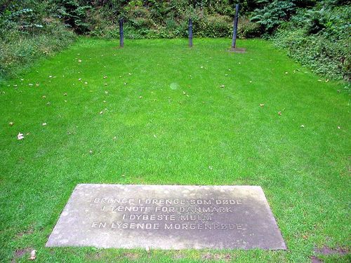 Danish Resistance Fighters Cemetery sterbro #5