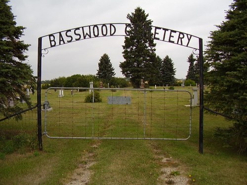 Oorlogsgraven van het Gemenebest Basswood Cemetery