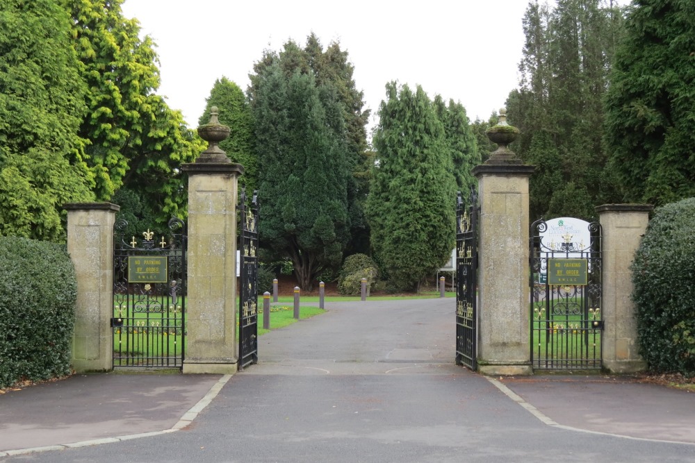 Commonwealth War Graves Broom Leys Cemetery