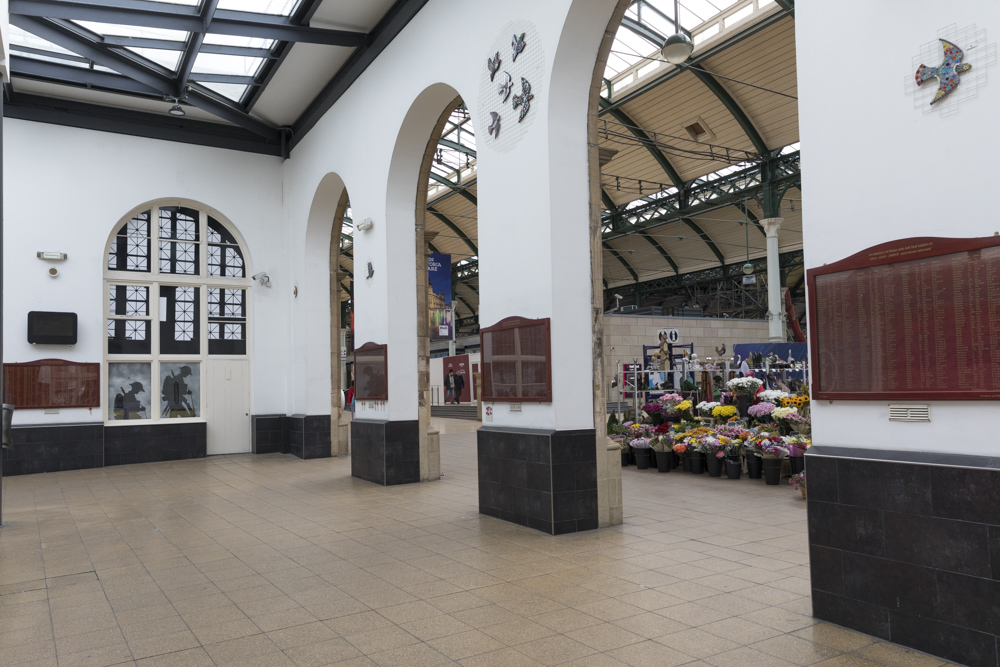 Monument Hull Paragon Station #2