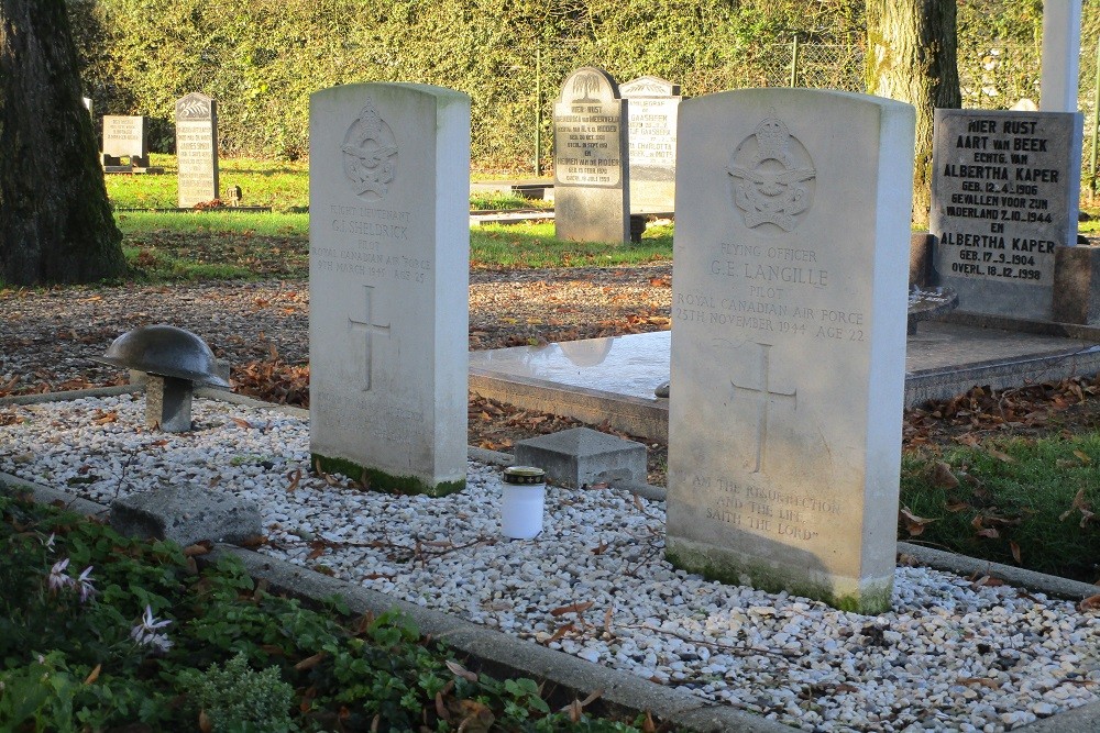 Commonwealth War Graves General Cemetery Putten #3