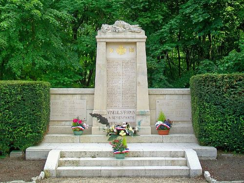 War Memorial Vineuil-Saint-Firmin #1