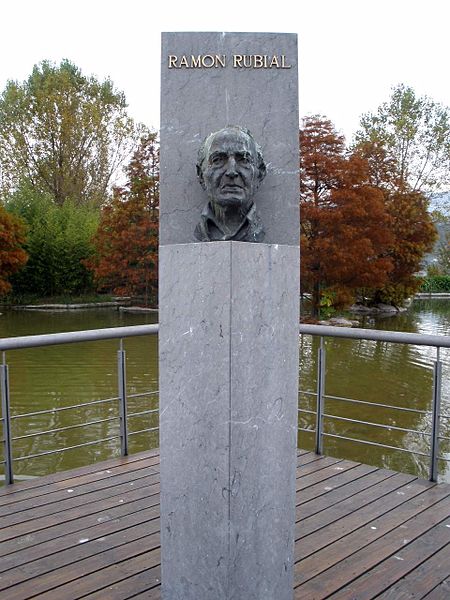 Monument Ramón Rubial Cavia #1