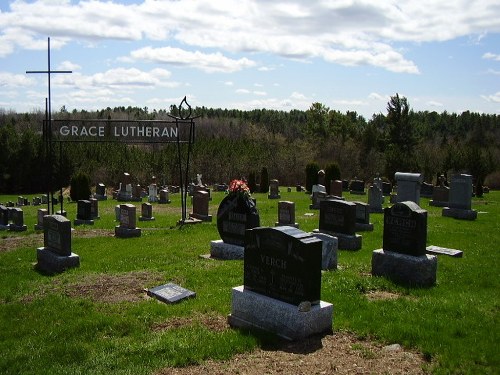 Commonwealth War Grave Eganville Grace Lutheran Cemetery #1