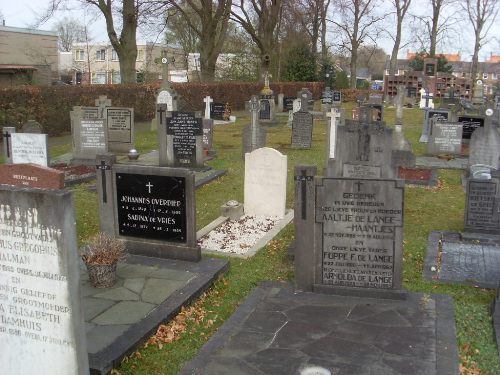 Dutch War Graves (R.C. Cemetery) #4