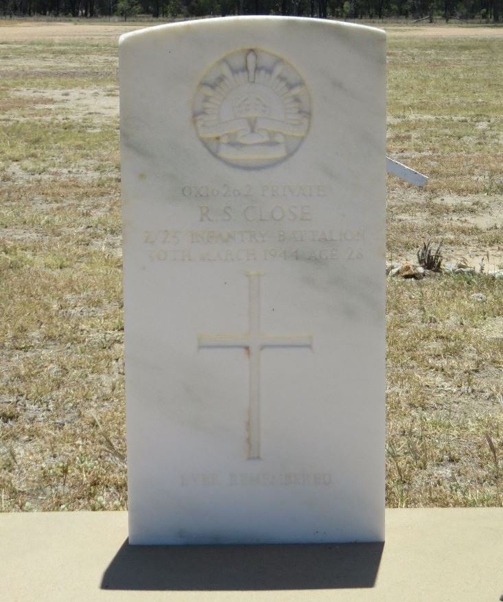 Commonwealth War Grave Tara Cemetery #1