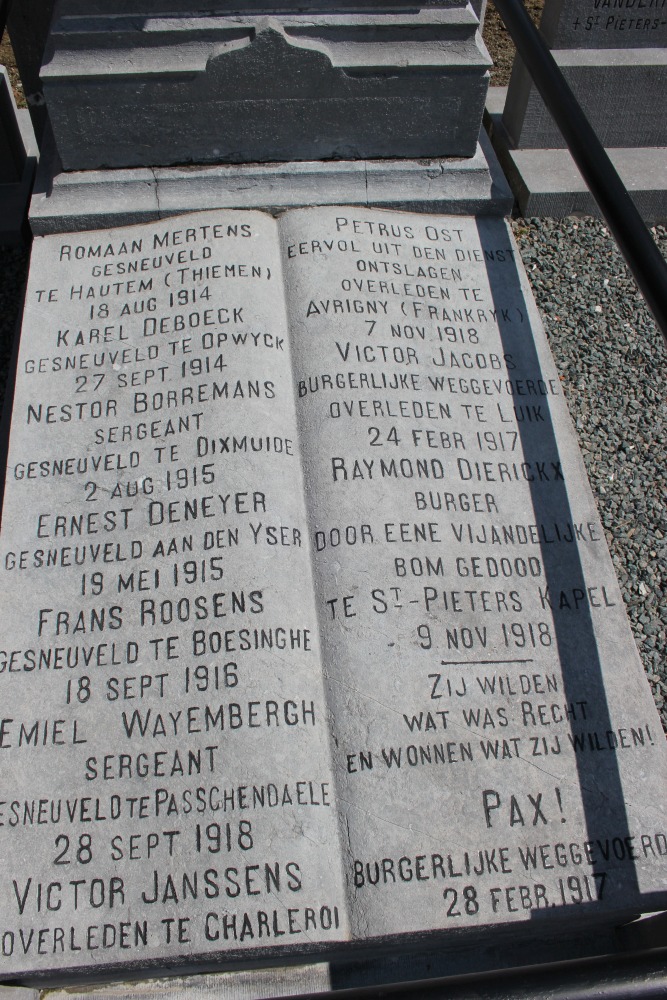 Oorlogsmonument Sint-Pieters-Kapelle #3