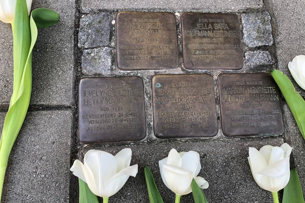 Stolpersteine Oranje Nassaulaan 1