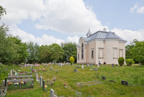 Oorlogsgraven van het Gemenebest All Saints Churchyard #1