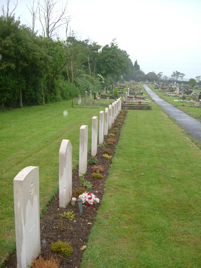 Commonwealth War Graves London Road Cemetery