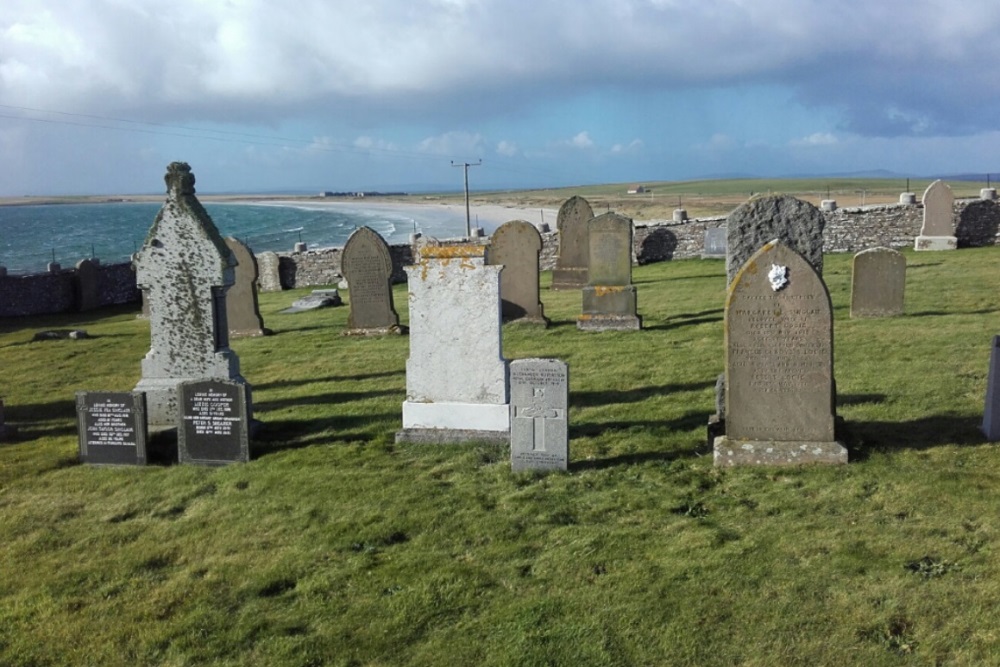 Commonwealth War Graves Stronsay Parish Churchyard