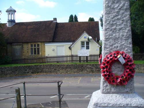 Oorlogsmonument Ewhurst #1