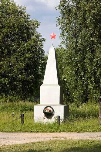 Oorlogsmonument Tokovikovo #1