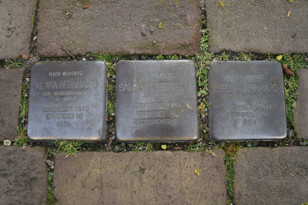 Stolpersteine Kirchplatz 19 #1