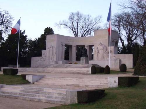 Oorlogsmonument Reims #2