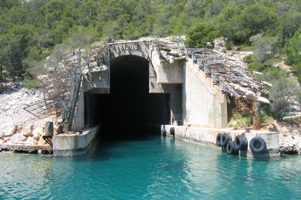 Submarine Shelter Uvala Smrka