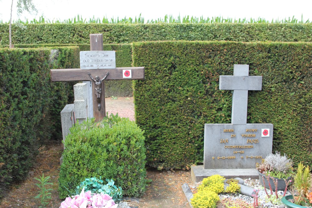 Belgian Graves Veterans Vliermaalroot Cemetery #1