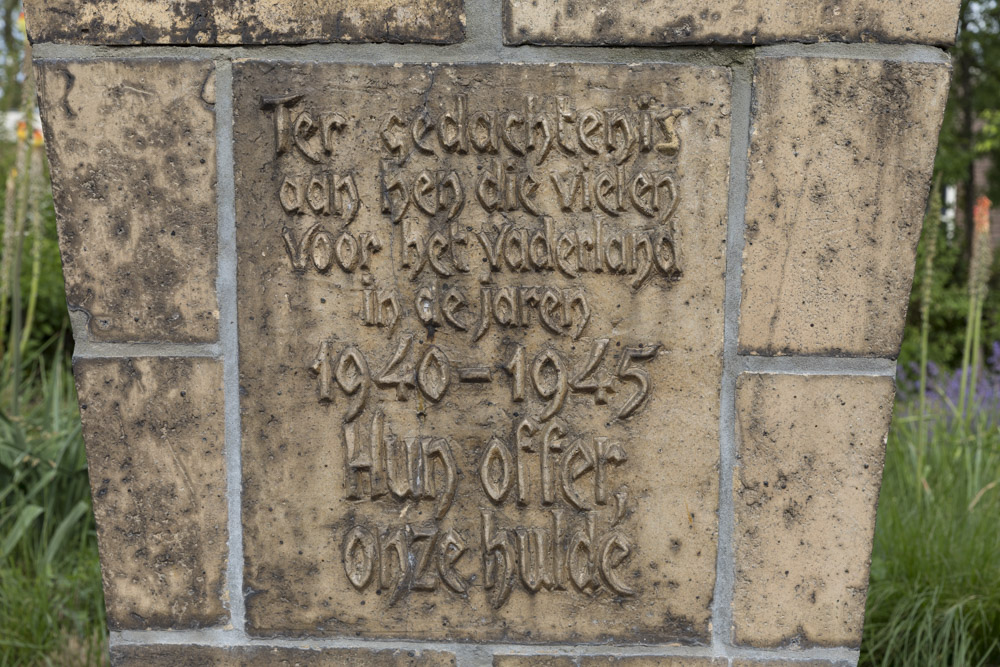 War Memorial Hengelo #2