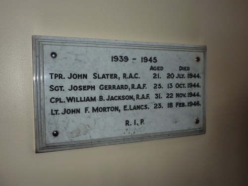 Oorlogsmonument St Joseph's Church #1