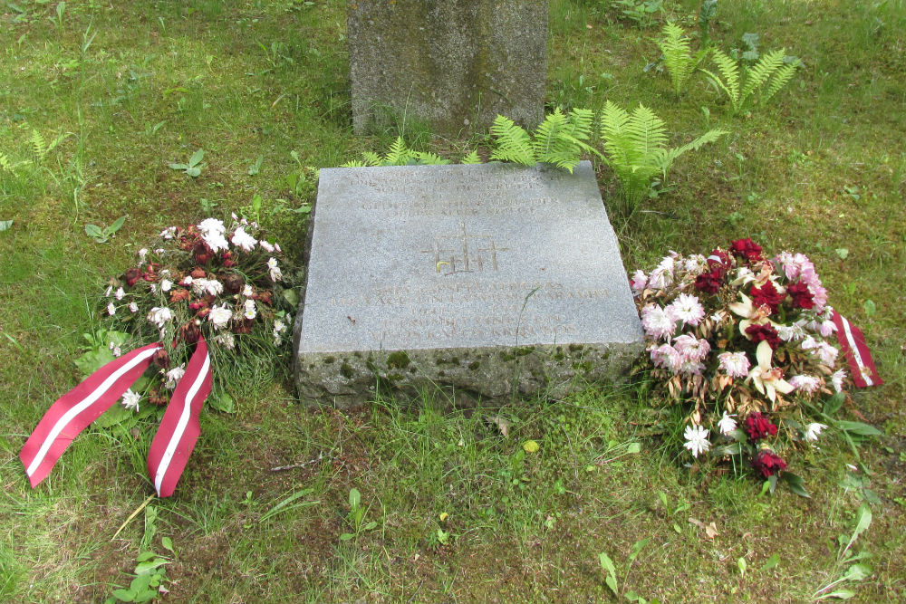 German War Graves Siuxt / Dzukste #2