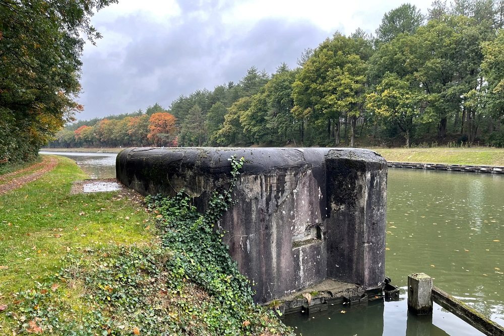 Bunker 8 Grensstelling Bocholt-Herentals Kanaal #2