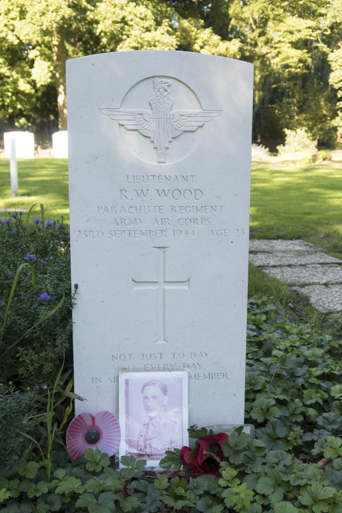 Commonwealth War Graves Soestbergen General Cemetery #3